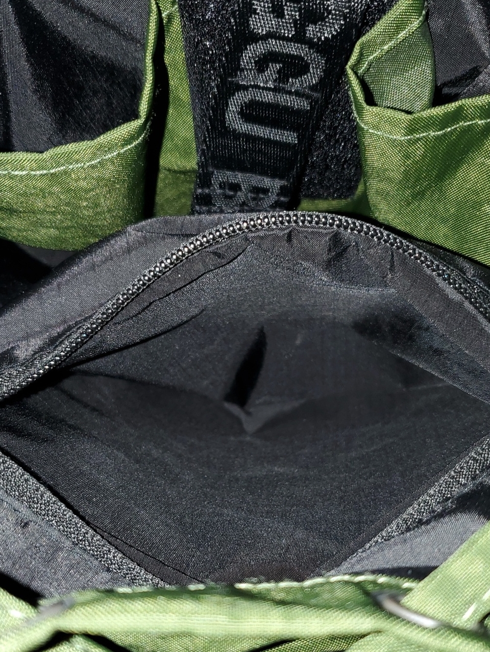 BAGGU Sport Backpack - Picture 9 of 14